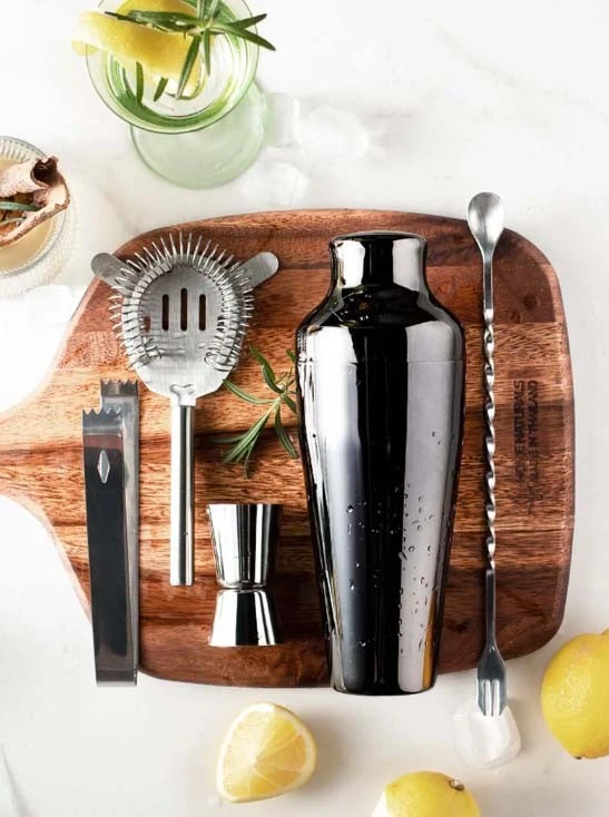 Must-have Shaker Set For Parties